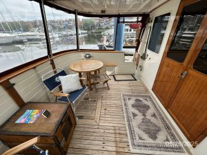 cockpit, Kadey-Krogen 36 Manatee, trawler for sale