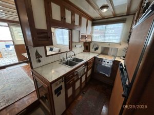 interior, Kadey-Krogen 36 Manatee, trawler for sale