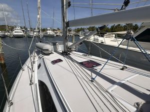 deck, Catalina 445, sailboat for sale