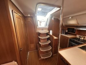 salon, Catalina 445, sailboat for sale