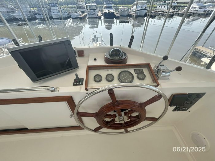helm, Grand Banks 36 Europa, trawler for sale