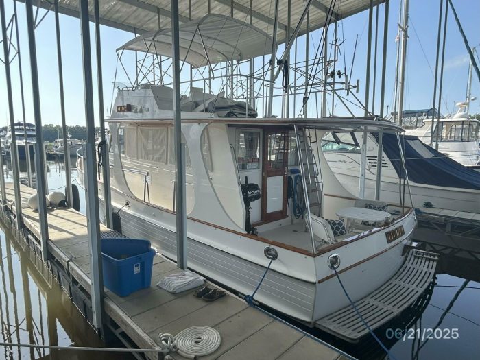 exterior, Grand Banks 36 Europa, trawler for sale