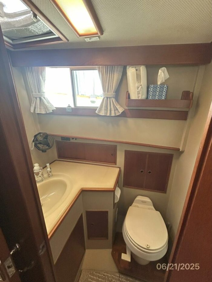 bath, Grand Banks 36 Europa, trawler for sale