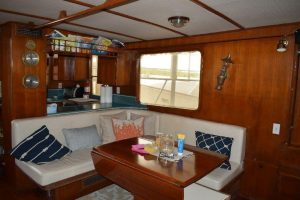 salon, Defever 44, trawler for sale