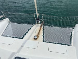 deck, Lagoon 420, catamaran for sale