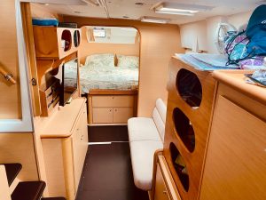 bed, Lagoon 420, catamaran for sale
