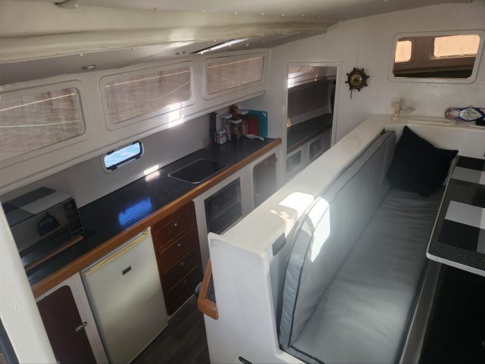 Dean 365, catamaran for sale