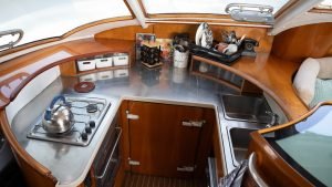 interior, Privilege 435, catamaran for sale