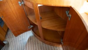 interior, Privilege 435, catamaran for sale