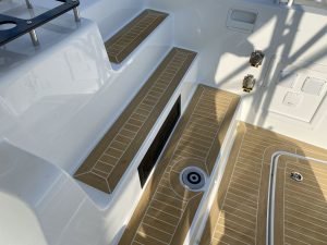 deck, Lagoon 46, catamaran for sale