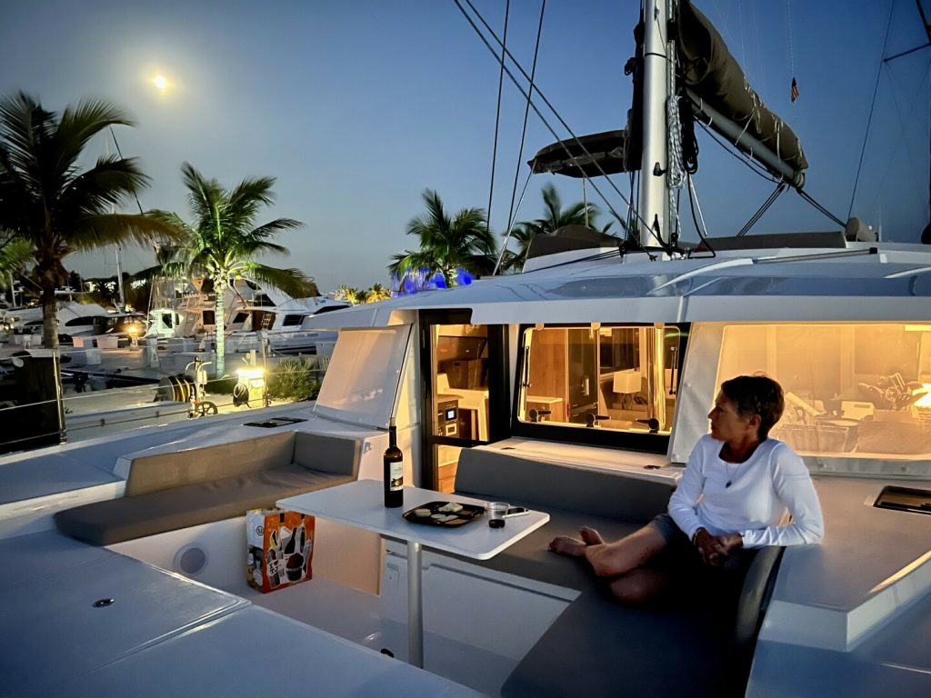 Bali 4.2, catamaran for sale