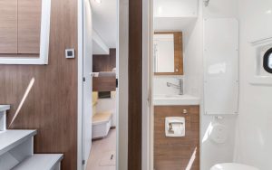 bath, Bali 4.8, catamaran for sale