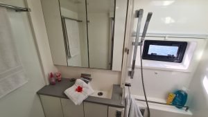 bath, Leopard 45, catamaran for sale
