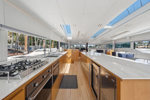 salon, MC 62, catamaran for sale