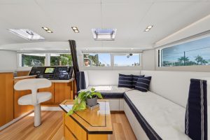 salon, MC 62, catamaran for sale