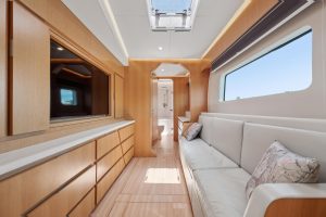 salon, MC 62, catamaran for sale