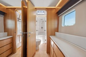 bath, MC 62, catamaran for sale