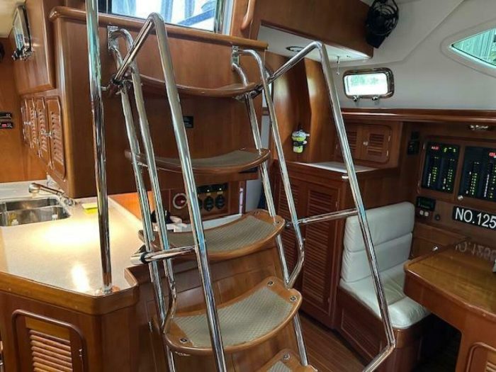 interior, Passport 545, sailboat for sale