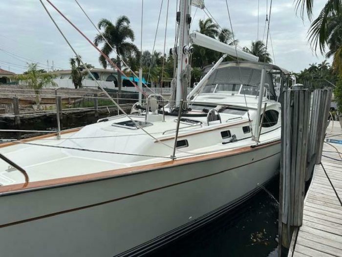 exterior, Passport 545, sailboat for sale