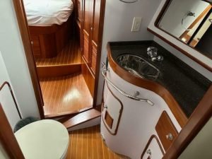 bath, Passport 545, sailboat for sale