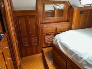 bed, Passport 545, sailboat for sale