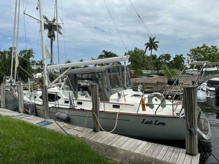 exterior, Passport 545, sailboat for sale