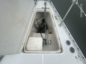 mechanical, Freedom 40, sailboat for sale