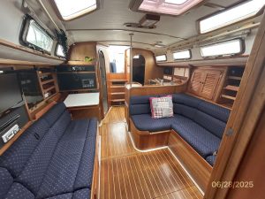 salon, Freedom 40, sailboat for sale