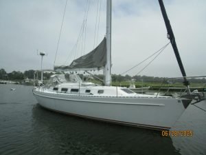 exterior, Freedom 40, sailboat for sale