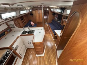 salon, Freedom 40, sailboat for sale