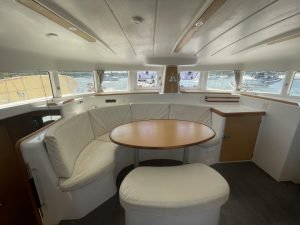 salon, Lagoon 380, catamaran for sale