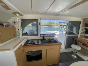 salon, Lagoon 380, catamaran for sale