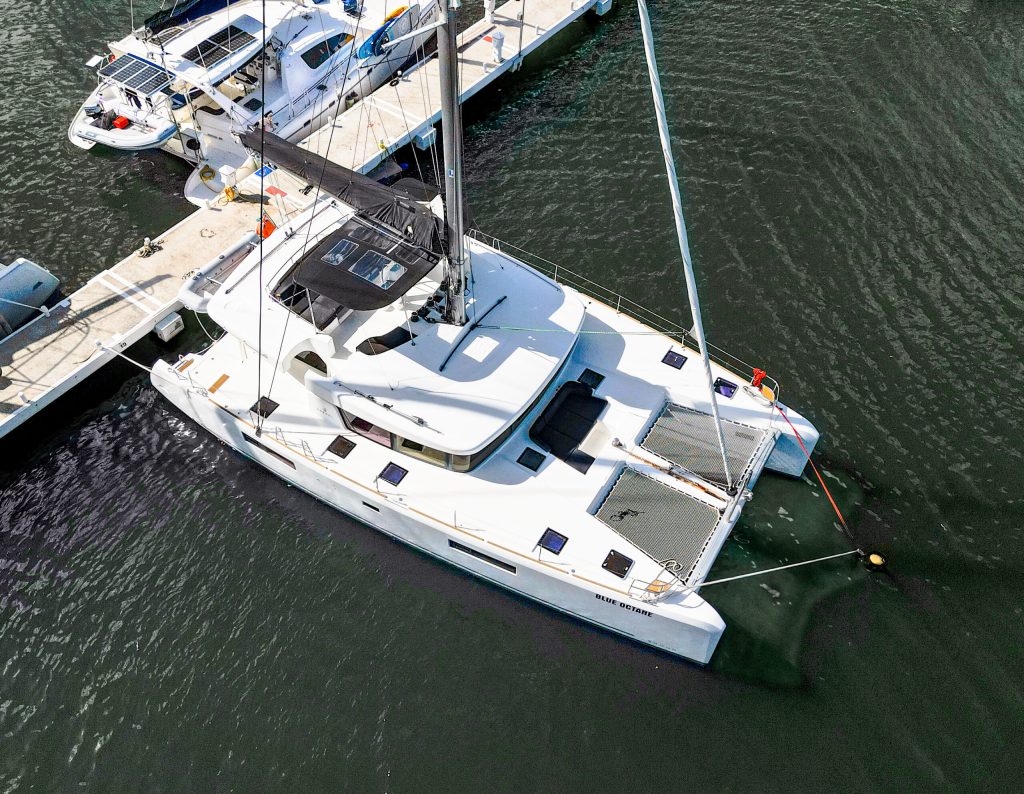 Lagoon 52F, catamaran for sale