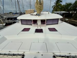 exterior, Lagoon 421, catamaran for sale