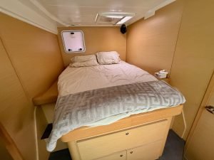bed, Lagoon 421, catamaran for sale