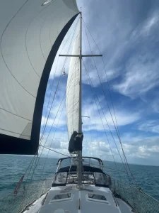 underway, Morgan 462, sailboat for sale