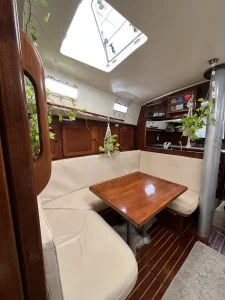 salon, Morgan 462, sailboat for sale