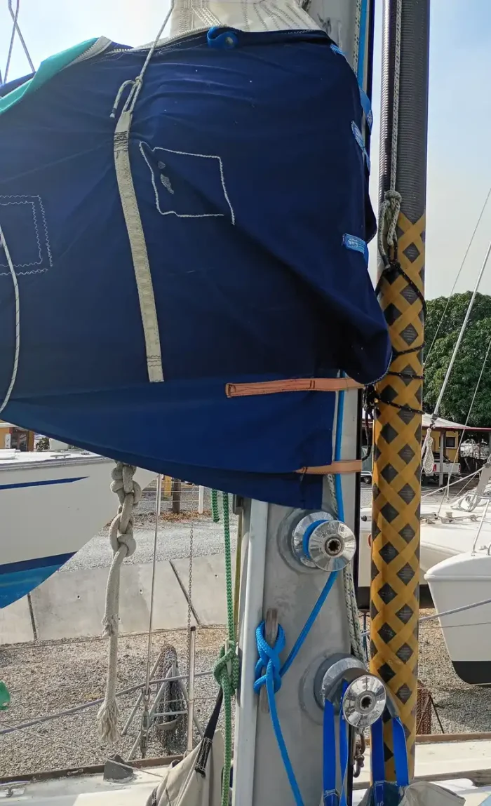 deck, Morgan 41 Out Island, sailboat for sale