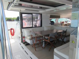 salon, Bali 4.1, catamaran for sale