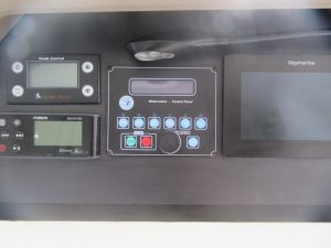 helm, Bali 4.1, catamaran for sale