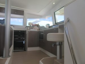 salon, Bali 4.1, catamaran for sale