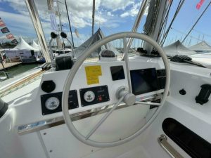 helm, Bali 4.4, catamaran for sale