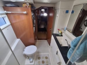 bath, Leopard 48, catamaran for sale