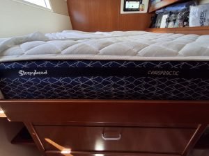 bed, Leopard 48, catamaran for sale