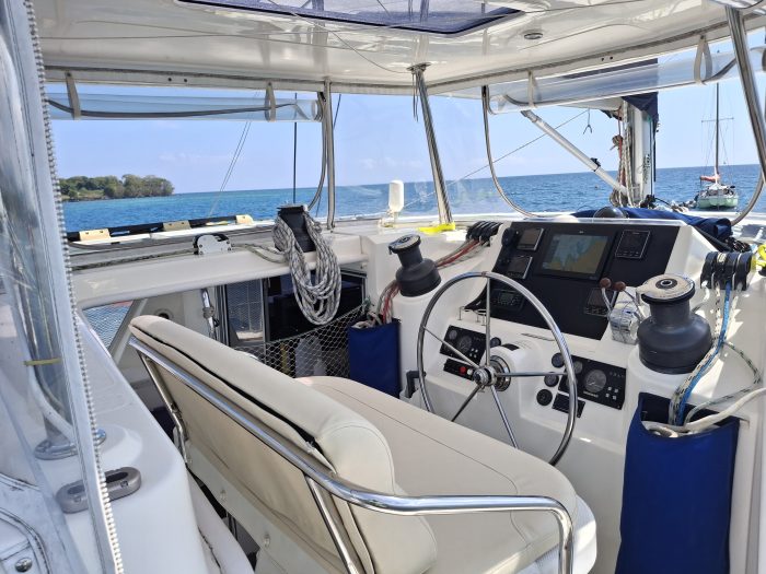 cockpit, Leopard 48, catamaran for sale