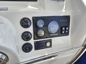 helm, Leopard 48, catamaran for sale