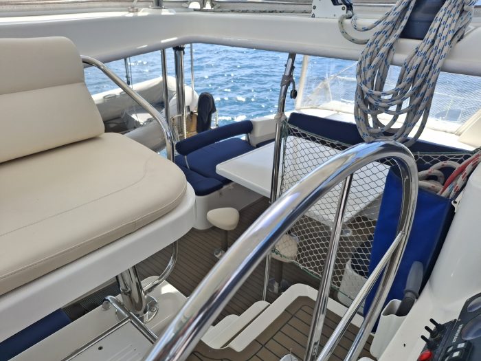helm, Leopard 48, catamaran for sale