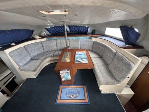 salon, Solaris 32 Sunstar, catamaran for sale