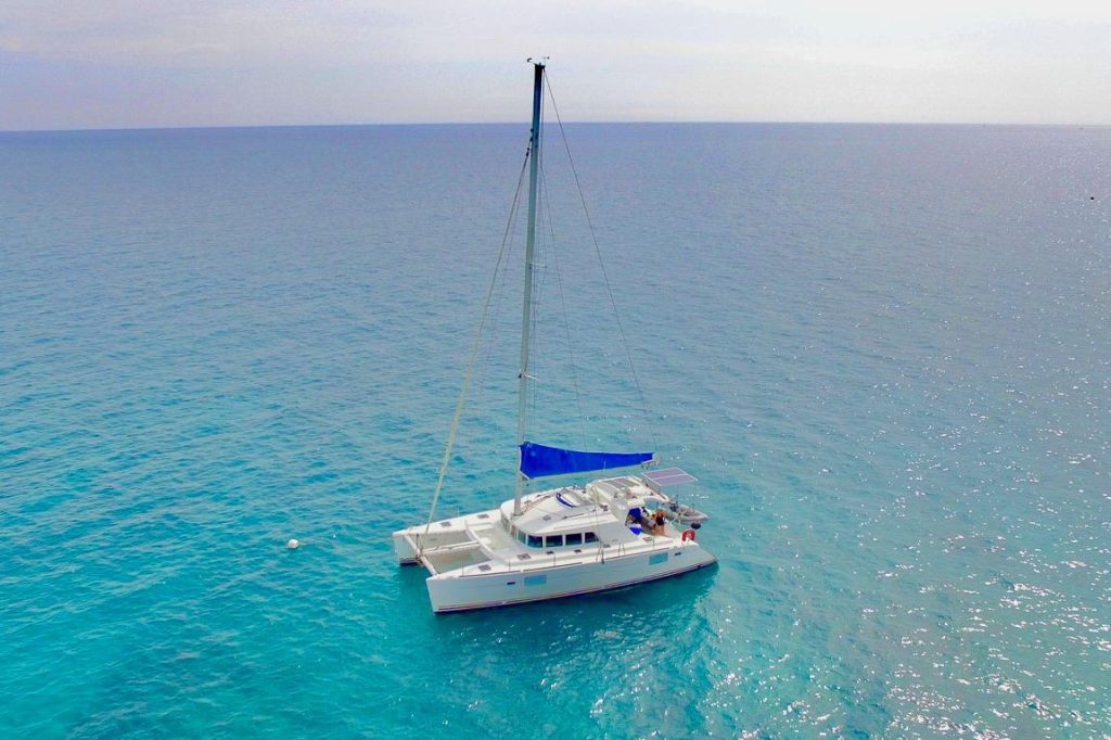 Lagoon 440, catamaran for sale