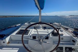 helm, Lagoon 440, catamaran for sale